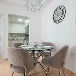 Cura Mar 2br Exterior 1ba 150m To The Cura 公寓 *