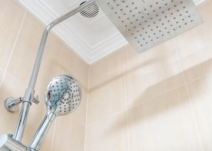 Cura Mar 2br Exterior 1ba 150m To The Cura *