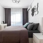 Cura Mar 2br Exterior 1ba 150m To The Cura *