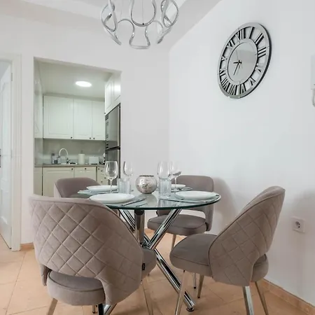 Cura Mar 2br Exterior 1ba 150m To The Cura דירה *